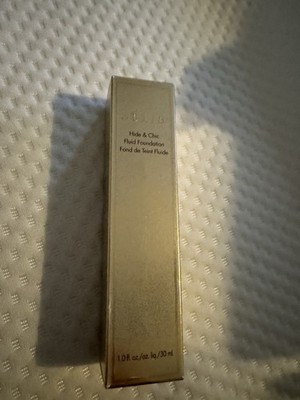 Stila Hide & Chic Fluid Foundation Tan 3 1.0 fl oz Light Liquid Satin Finish