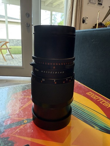 Hasselblad Carl Zeiss Sonnar T* 180mm F4 CF lens - Picture 9 of 10