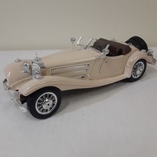 1/18 Diecast Burago 1936 Mercedes Benz 500k