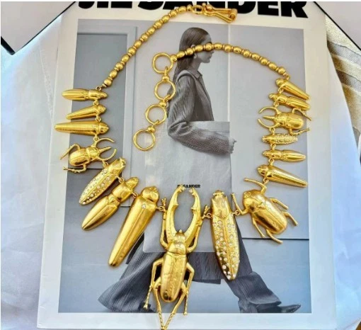 Schiaparelli Retro Diversa Colección Insectos Tono Dorado Collar Cadena Clavícula Foto 4 de 4