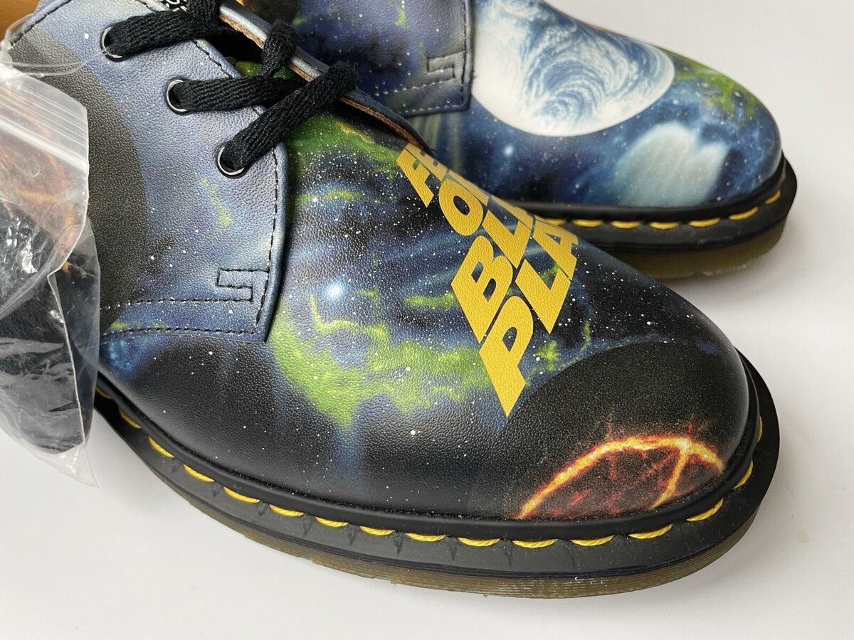 Supreme x Undercover x Public Enemy Dr. Martens Boots 3-Eye Supreme x Undercover x Public Enemy Dr. Martens Boots 3-Eye