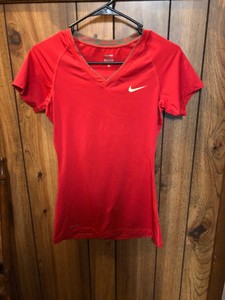 nike pro dri fit shirt womens