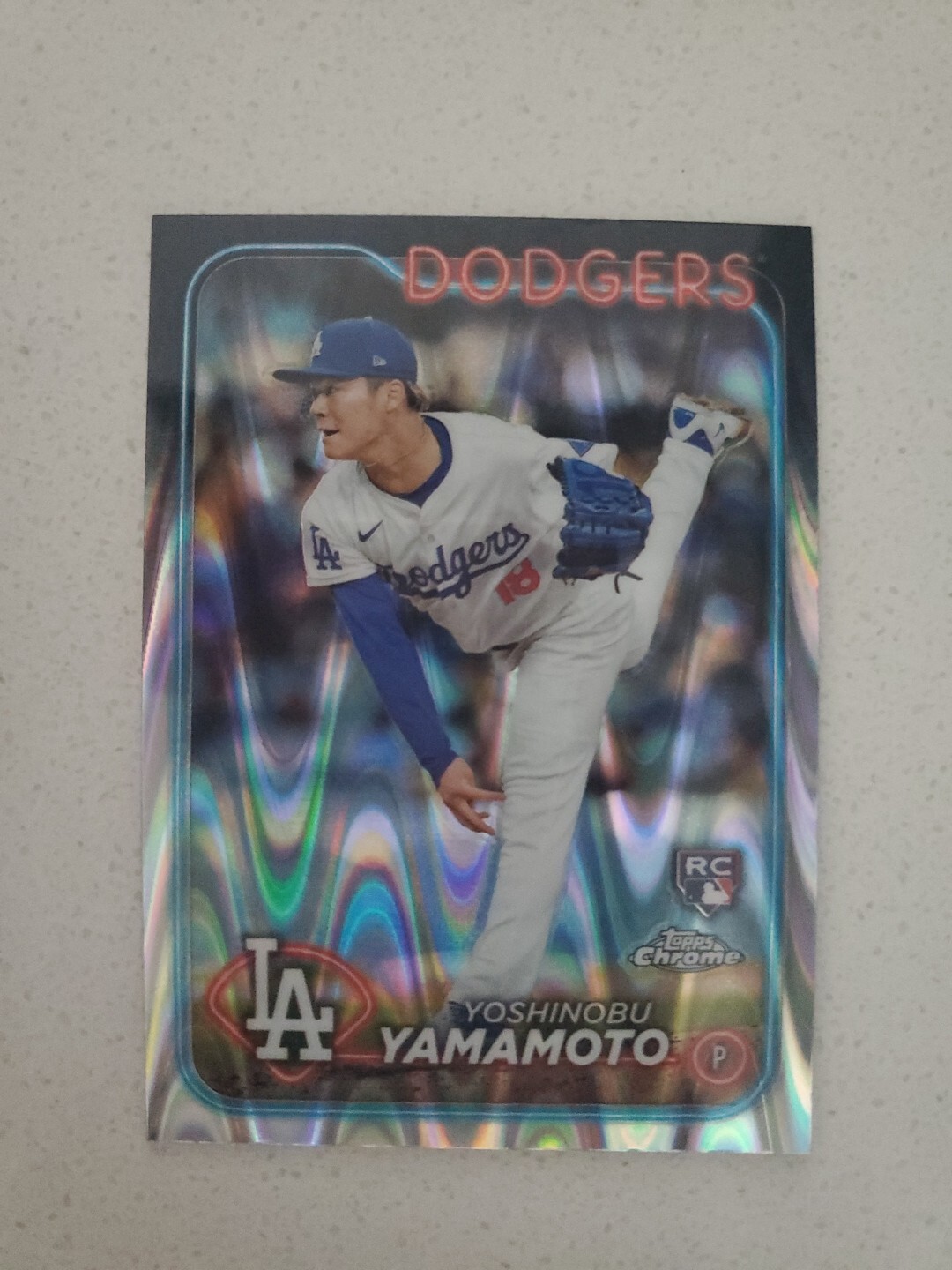 Yoshinobu Yamamoto 2024 Topps Chrome RayWave Refractor #18 Rookie LA DODGERS