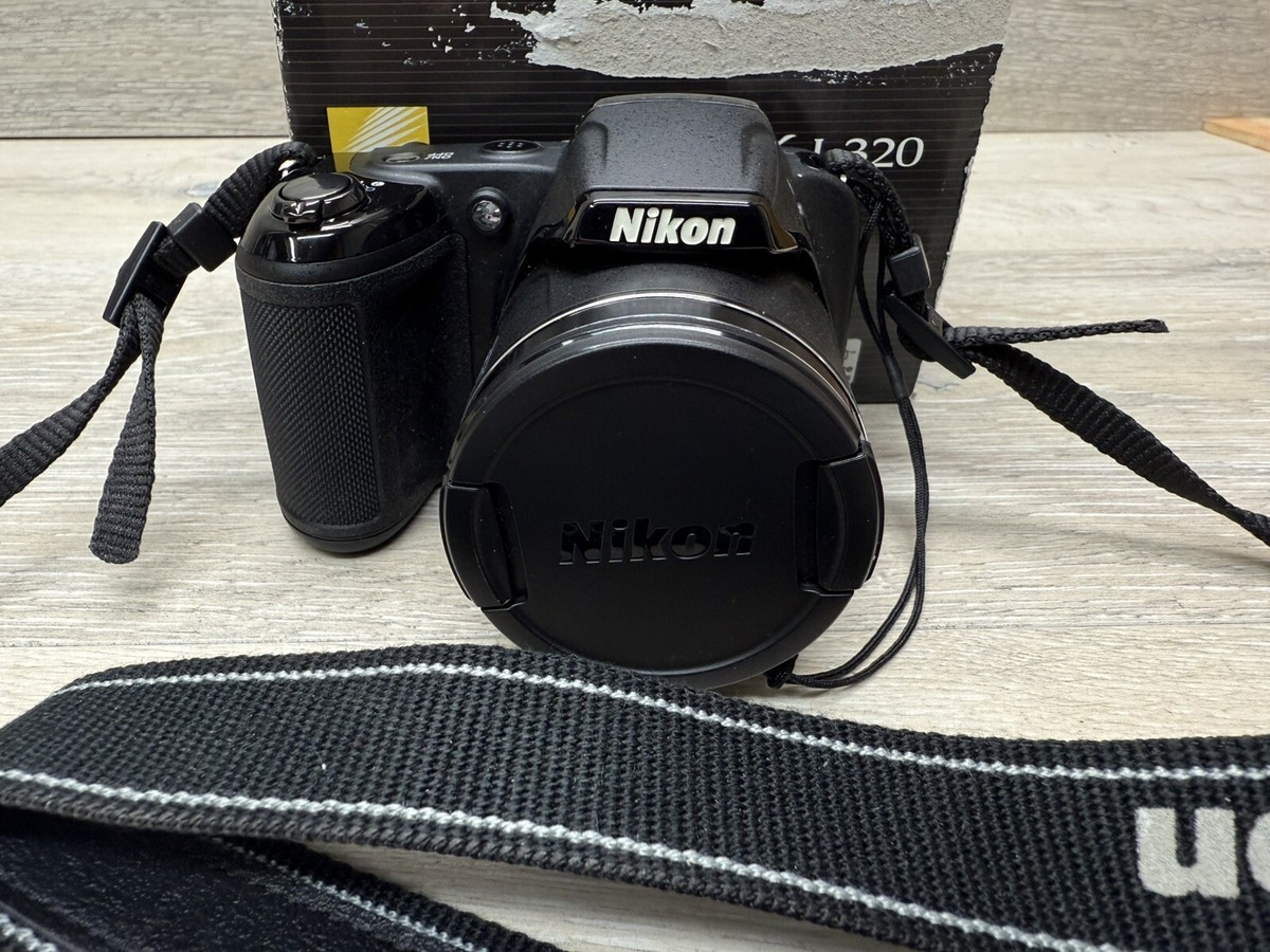 Nikon COOLPIX L320 ニコン デジタルカメラ ケース付き Nikon COOLPIX L320 Digital Camera Video Recorder 16.1MP 26x