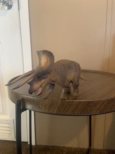 PNSO 1/35 Doyle the Triceratops Model Museum Dinosaur Series, Scientific model - Picture 15 of 24
