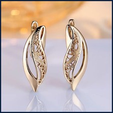 Retro Hollow Flower S Shape Hoop Earrings Women Vintage Gold Color Ear Buckle