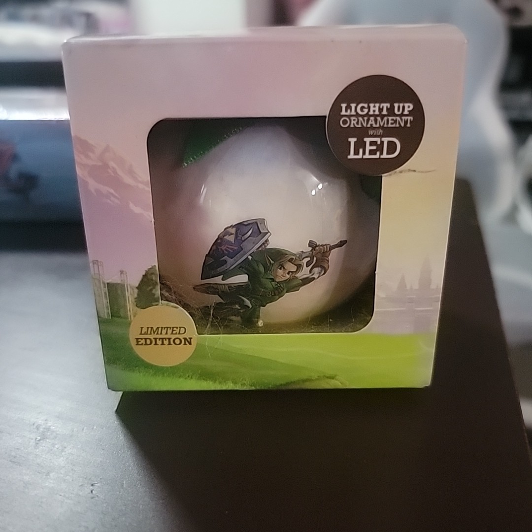 Legend of Zelda: Ocarina of Time 3D - Christmas LED Light Up Ornament. New