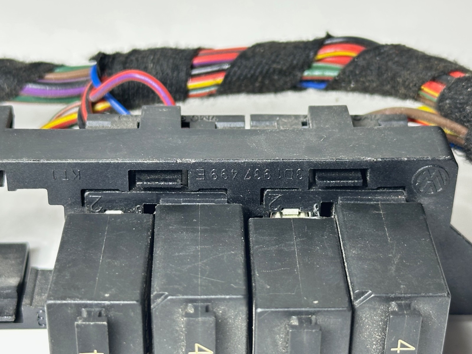 03-12 BENTLEY ACTIVE STEERING FUSE RELAY BOX WITH WIRING HARNESS 3W0907307B OEM