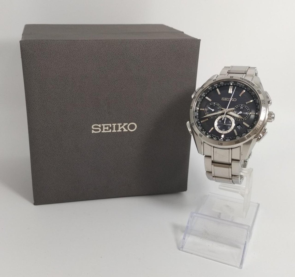 Seiko 8B92-0AB0 Radio wave control St.Steel 10Bar Black Slv Solar 