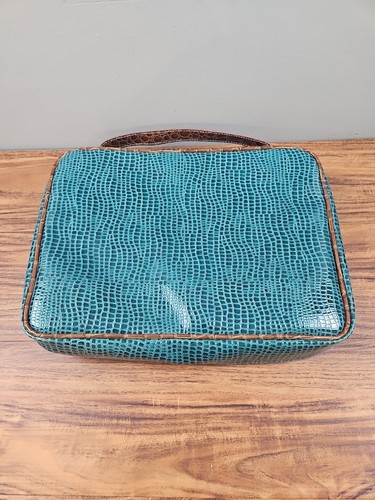SAMANTHA BROWN Cosmetic Case w/5 Pouches 4 Bags Shoe Wash Me Crock Green/Camel - Picture 3 of 22