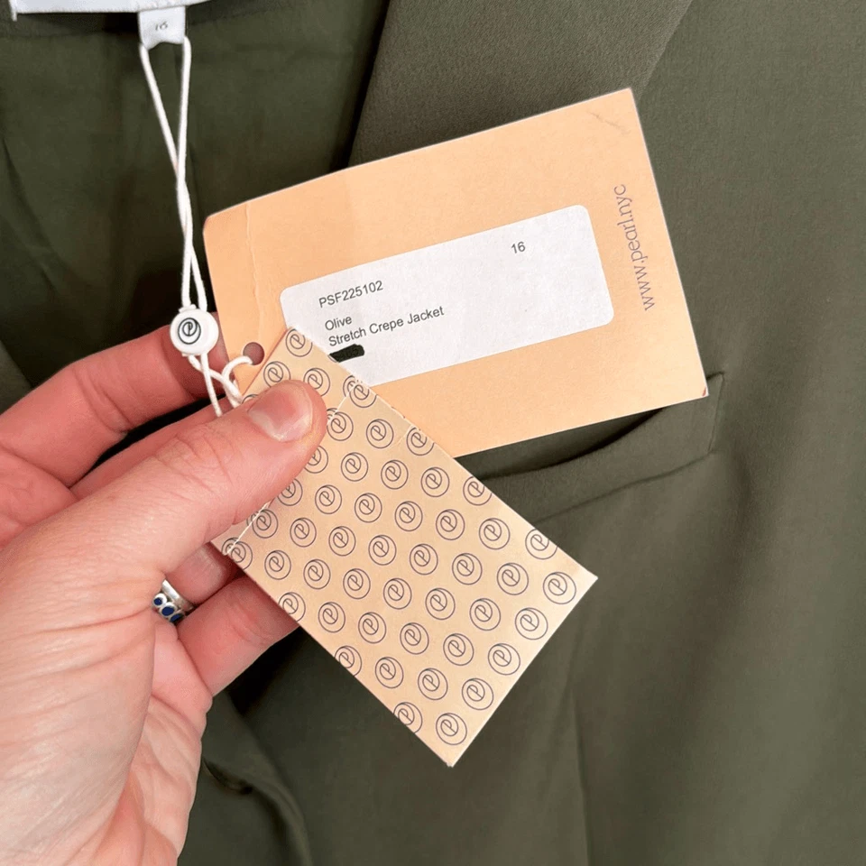 Jaqueta Blazer Pearl Lela Rosa Verde Oliva Stretch Crepe Feminina 16 - Imagem 2 de 4