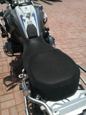 2pcs Motorcycle Seat Covers 3 Dimensional Mesh Clo Heat Insulation Cushion Fit For R1200gs 2004 Oil Cooled
