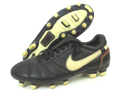 nike r10 ronaldinho tiempo fg