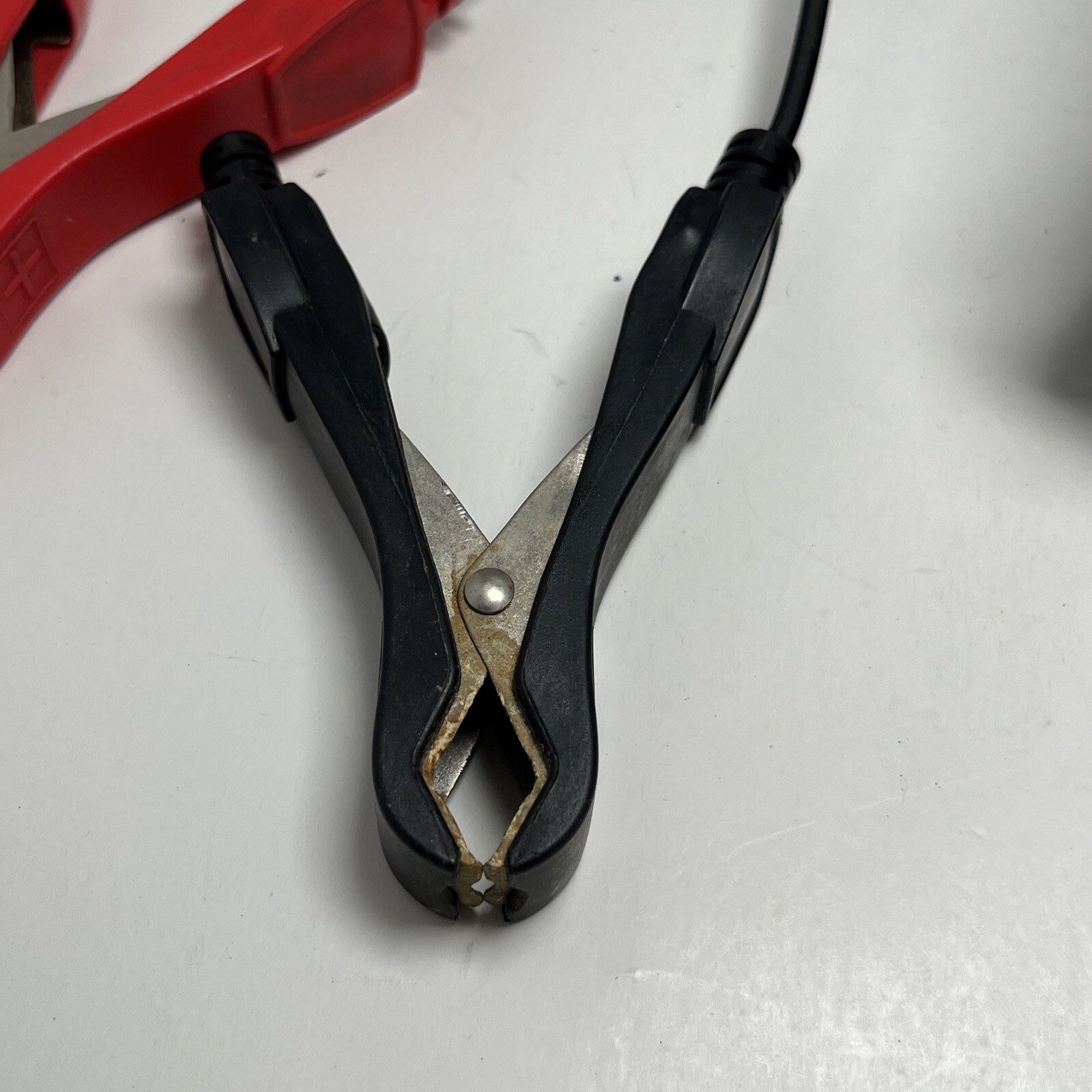 Viking Battery Charger Automatic Microprocessor 2/8/15A AMP 12V