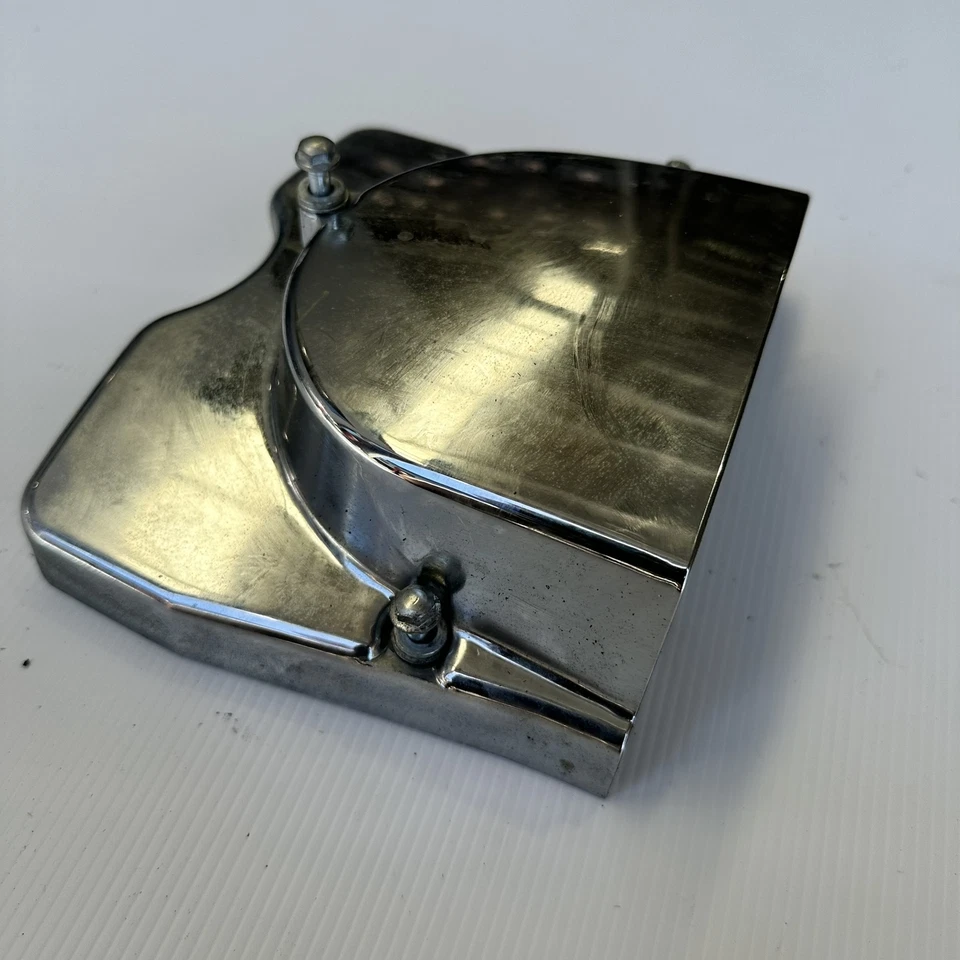 Hyosung GV250 Aquila EFI 2013 Front engine chain sprocket cover chrome - Image 2 of 4