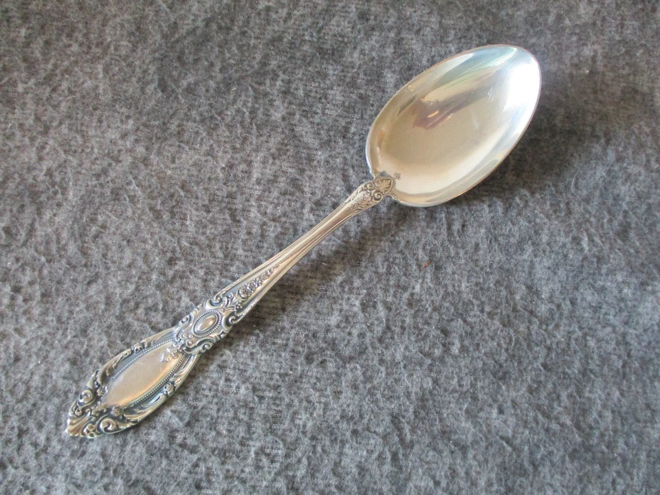 TOALHA PRATA ESTERLINA GARFO DE CARNE FRIA + COLHER DE SERVIR -KING RICHARD-SEM MONO -188g - Imagem 3 de 4