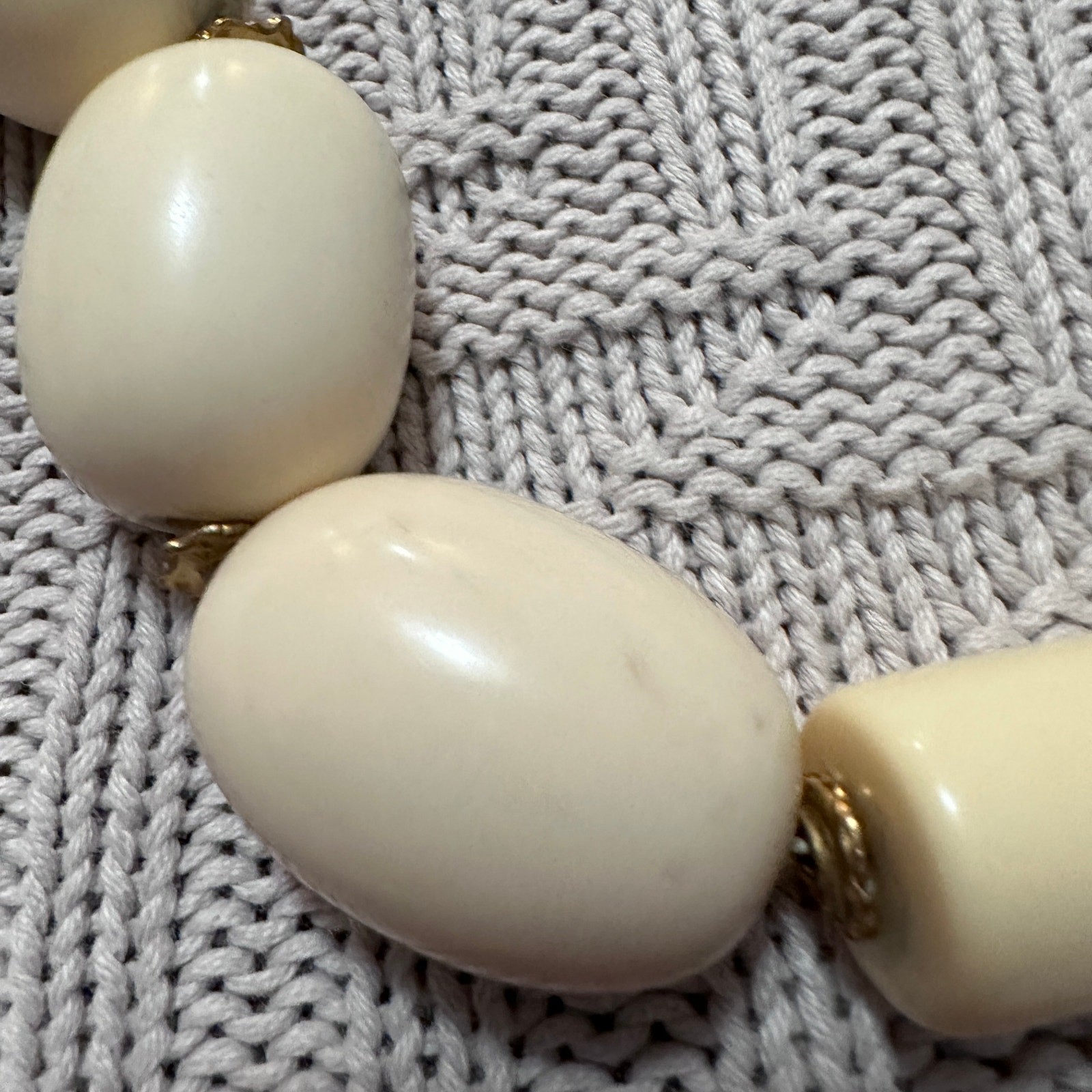 Vintage Talbots cream large bead statement neckla… - image 3