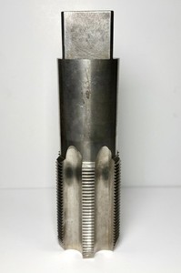 2-3/4”-8-UN GH-4 HS 6-Flute Straight Pipe Extra Large Hand Tap