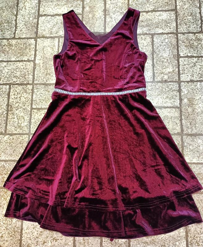 Speechless Girl's Formal Dress. Sz. 14. W/ Sparkly Rhinestones!