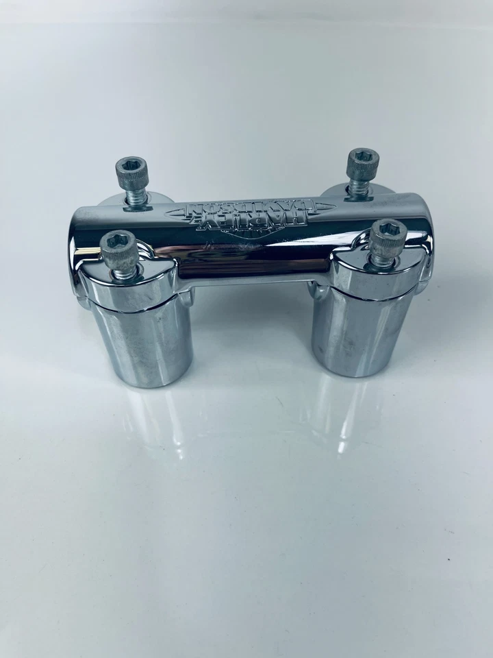 Elevadores cromados de manillar FLSS delgado Softail OEM 2005-2017 Foto 3 de 4