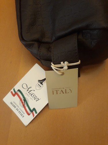 Bolsa cosmética de viaje de tocador MASSEI, hecha en Italia color marrón - Imagen 5 de 7