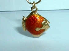 18k YELLOW GOLD COLORFUL TROPICAL 3D FISH PENDANT CHARM 