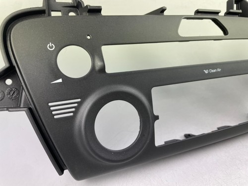 Kia Sportage 2017 A/C Climate Heater Control Panel Trim Cover RHD 84745-F1820 - Picture 6 of 14