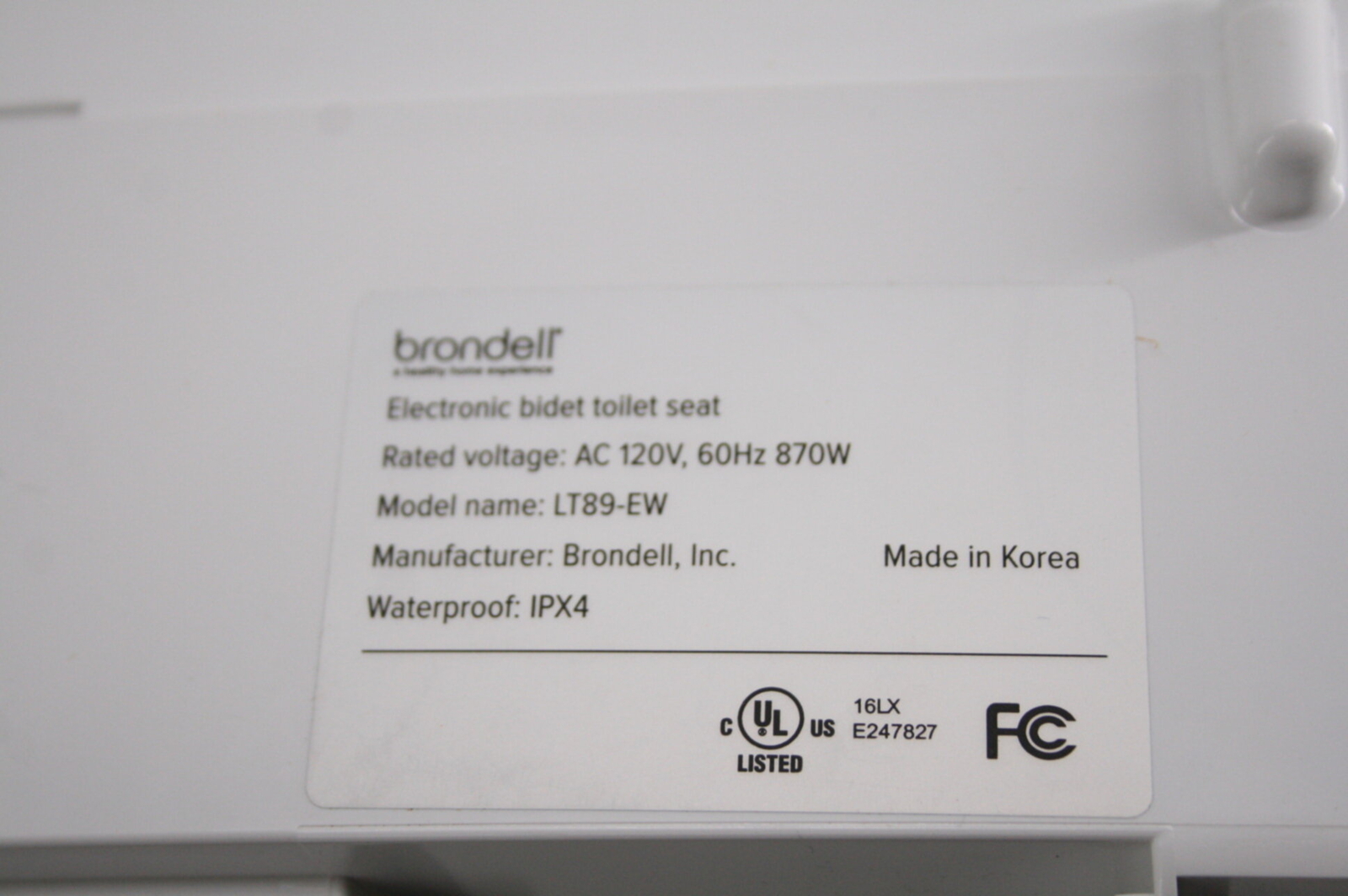 FOR PARTS Brondell LT89EW Swash Electronic Bidet Toilet Seat 20.8x18