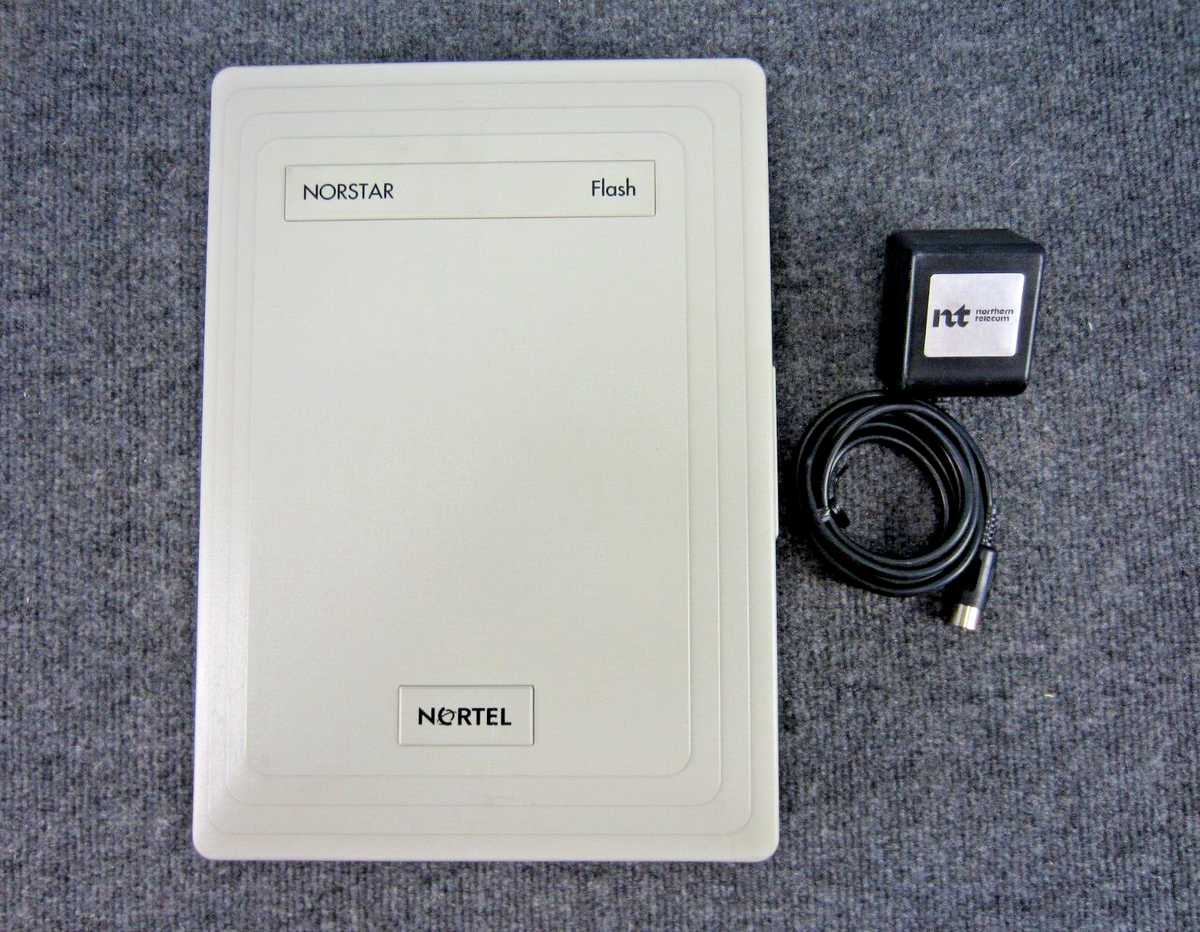 Nortel Norstar StarTalk Flash Voicemail System NTAB2456 w/ 4 Port