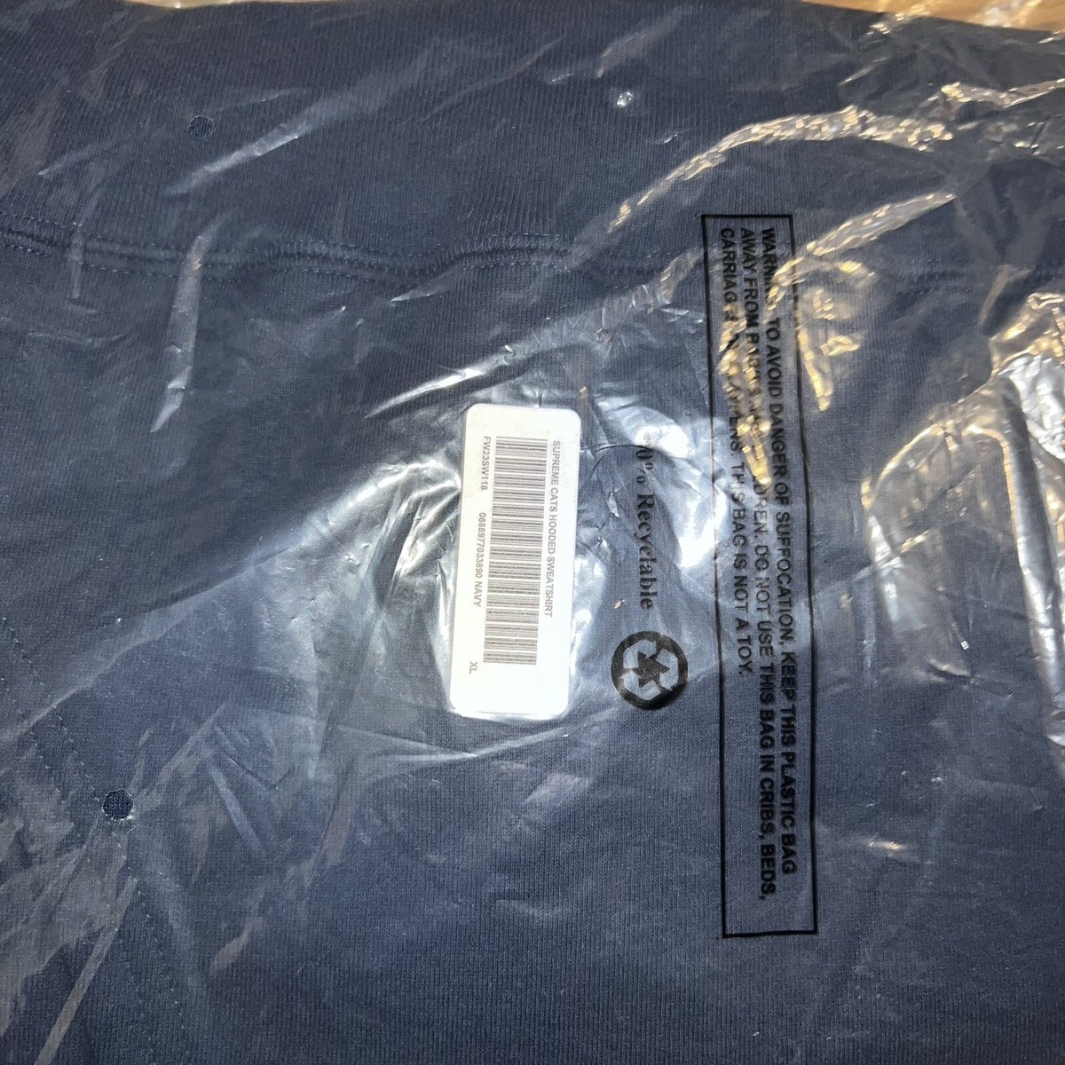 Supreme Catwoman Hooded Sweatshirt ネイビー Supreme Catwoman Hooded Sweatshirt (FW23) - $158