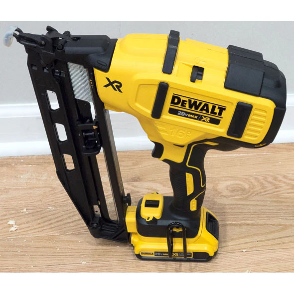 DeWALT DCN660B 20V MAX XR 16-Guage 2-1/2" Li-Ion Angled Finish Nailer -Bare Tool