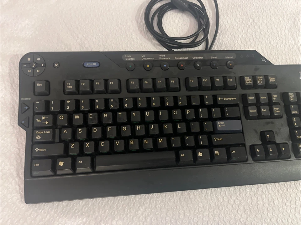 Vintage IBM wireless Keyboard SK-8815 - Image 2 of 4