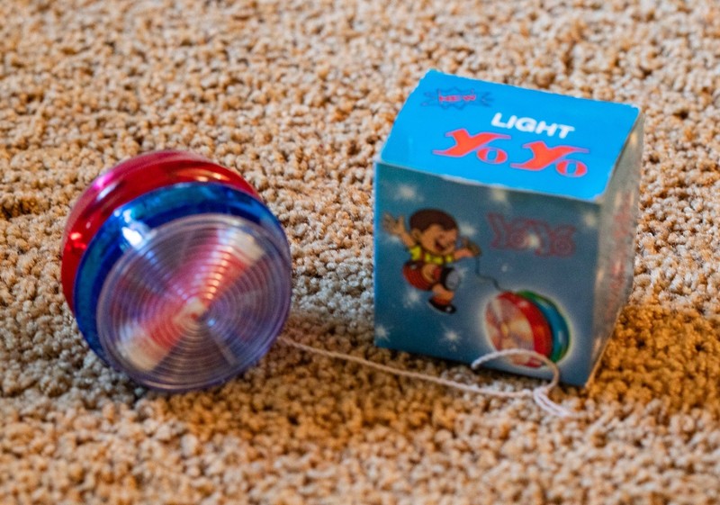New Vintage Light Up Yo Yo Made in Taiwan 1986 YS-005 in Original Box