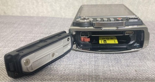 Olympus Tough TG-615 Silver 14.0MP Waterproof Digital Camera From Japan Used - Picture 11 of 12