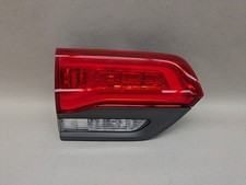 Jeep Grand Cherokee Tail Light Taillight Drivers Left Inner 2014 - 2022 Tll5