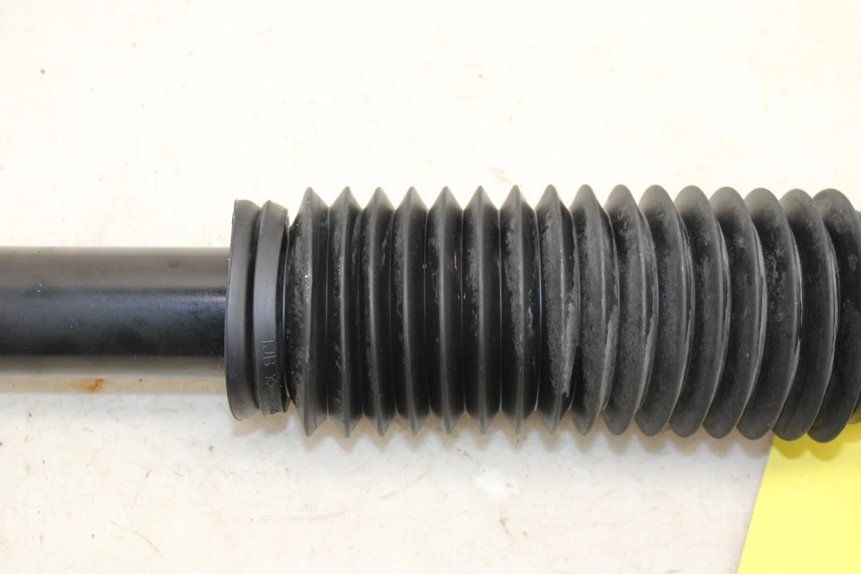 2019-2024 Acura RDX FWD Rear Right Shock Absorber 52610-TJC-A030 OEM KF68 - Image 4 of 4