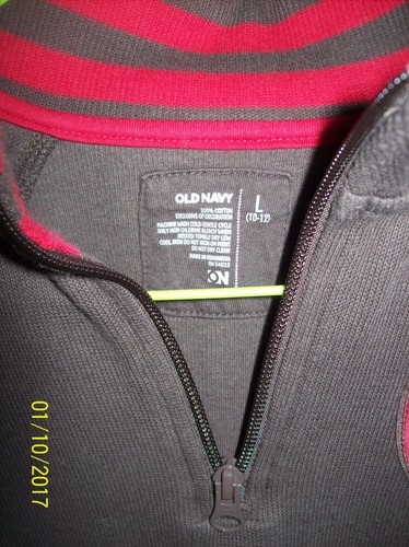 Old Navy 1/4 Zip Pullover Sweatshirt - Picture 3 of 3