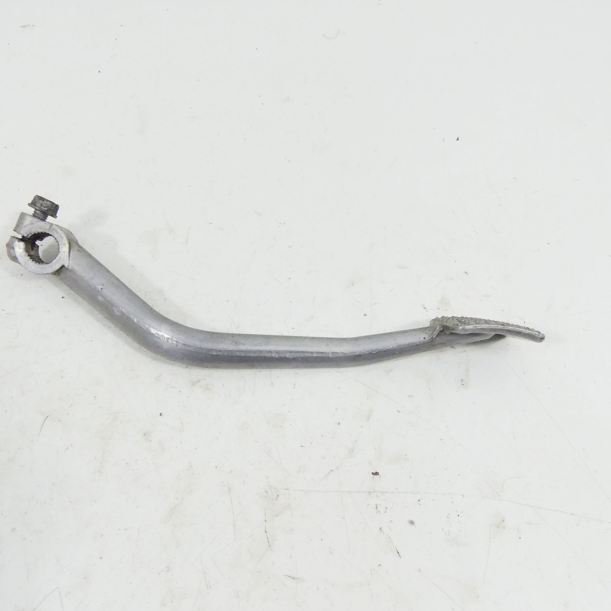 オーダー Kawasaki GPZ 550 A Rear Brake Lever Brake Pedal Foot Brake Lever