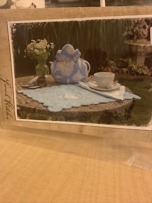 Favorite Things Pattern Designs, French Kitchen Designed by Leslie Gladman, 2007