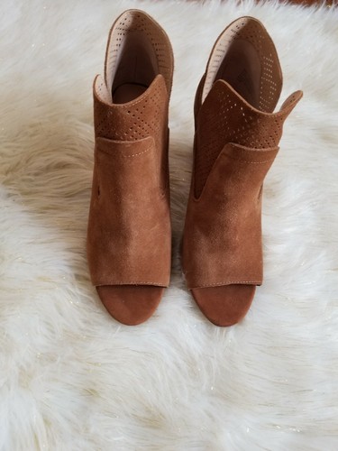 Steven by Steve Madden Ready Chestnut Suede Peep Toe Stack Heel Bootie Sz 9.5 - Picture 4 of 5