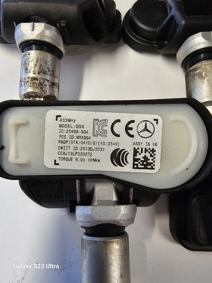 Sensor de presión de neumáticos original Mercedes TPMS W246 W205 W222 W253 W176 CLA CLE GLE... Foto 2 de 2