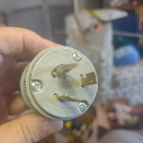 Arrow Hart 9965C Twist-Lock Plug 20A 3P 3W 125/250V - Picture 2 of 3