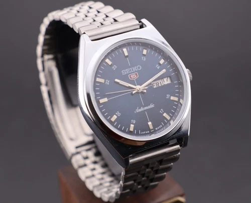 Vintage Seiko 5 Automatic 6309A Day / Date  Japan  Made  Men's Wrist Watch