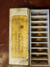 10 NEW/UNUSED TPMR 321 NN CARBIDE TURNING INSERTS