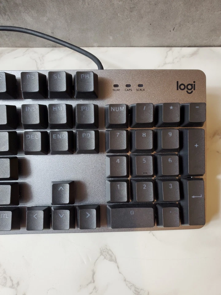 Logitech K845 Mechanical Illuminated Keyboard Full Size 104 Keys USB Wired - Image 3 of 4