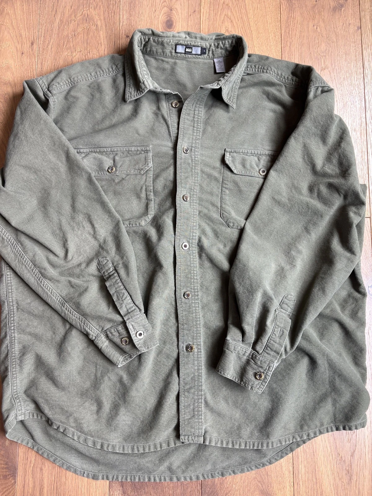 REI Shirt Mens L Green Button Up Long Sleeve Outdoor Hiking Utility
Opens in a new window or tab