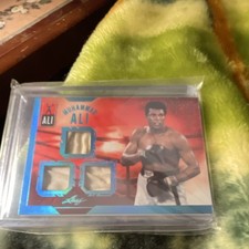 Leaf 2021 Triple Memorabilia Muhammad Ali Boxing Card TM-6