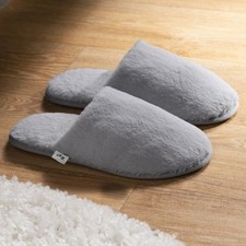 ZZZ Faux Fur Grey Cozy Memory Foam Slippers One Size Slip On Style Retro NWT