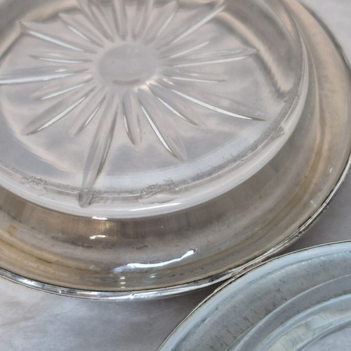 Frank M Whiting & Co (1896 - 1940) Sterling Silver and Glass Coasters 4 Inches - Picture 5 of 8