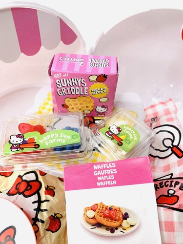 Waffles - Miniverse Hello Kitty New Open MGA Entertainment Mini Verse - Picture 2 of 4
